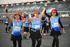 BIB: 12090, 12009, 12007
                            <button type="button" onclick="openModal(10979602)" class="btn btn-primary btn-sm float-right btn-popup" data-toggle="modal" data-target=".modal-high-quality">
                        <i class="fas fa-shopping-cart"></i> Add to Cart
                    </button>
                                            <button type="button" onclick="isThisMe(10979602, true)" class="btn btn-success btn-sm float-right btn-popup btn-isme hidden" data-toggle="tooltip" data-placement="bottom" title="นี่คือรูปของคุณใช่ไหม คลิกที่นี่เพื่อเอาเข้าอัลบั้ม">
                        <i class="fas fa-plus"></i> Add to album
                    </button>
                    <button type="button" onclick="isThisMe(10979602, false)" class="btn btn-warning btn-sm float-right btn-popup btn-isnotme hidden">
                        <i class="fas fa-ban"></i> Remove from album
                    </button>